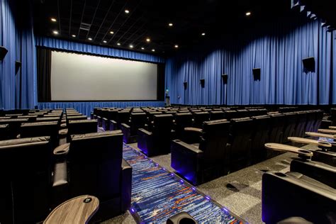 Movies, Riverside Cinemas, 6